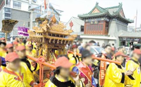 �L(f��ng)�׵�����600�փ�(y��u)��(3ƪ)