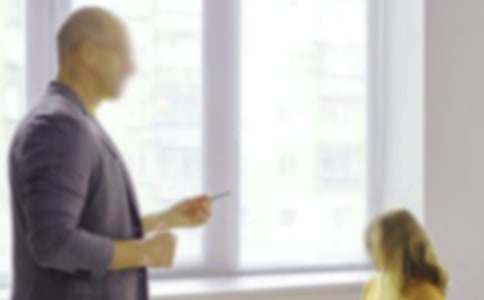 【精華】教師職工述職報(bào)告4篇