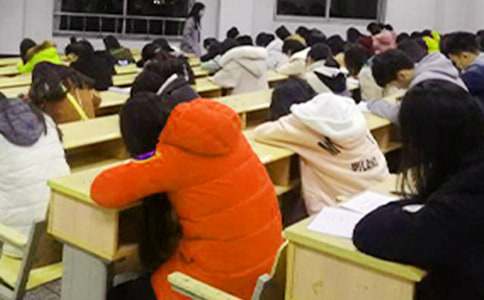 ��ԇ��˼���ģ���(y��u)�㣩