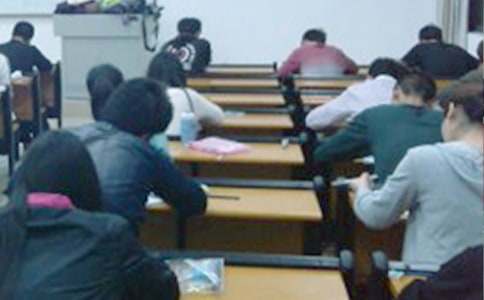 ���P(gu��n)��ԇ�ķ�˼����300�օR����ƪ