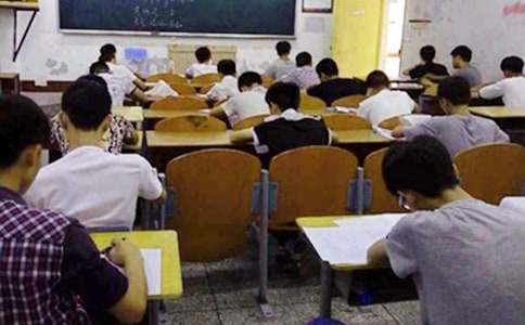 �����A����ԇ��˼����300����ƪ