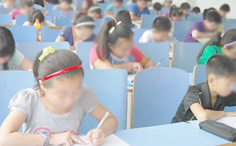 �P(gu��n)�ڿ�ԇ��˼����300����ƪ