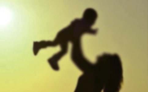 ���P��һ�ҵ�ĸ�H�����\����ƪ