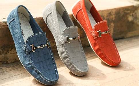 δ����Ь���������ġ���(y��u)�㡿