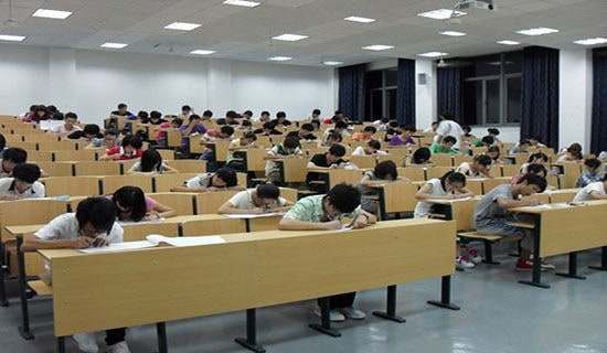 �����T����ԇ��˼����300�օR����ƪ